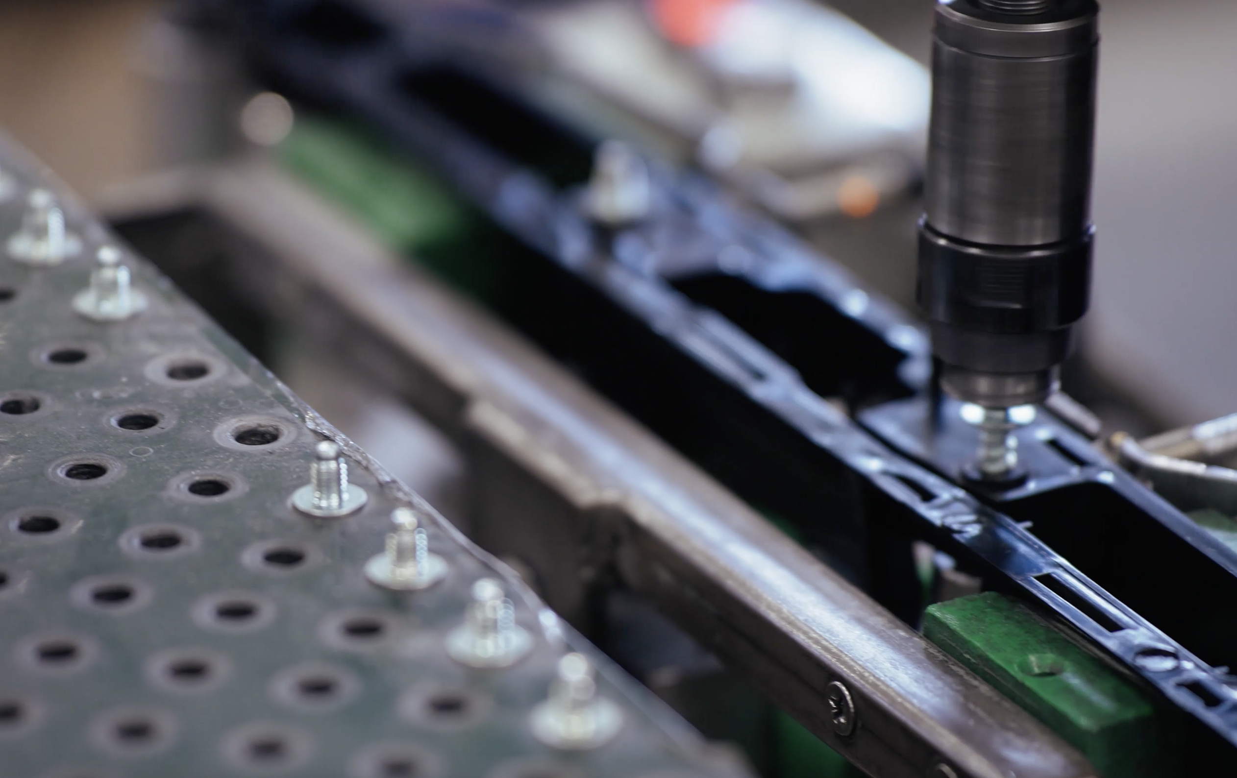 Assembly and packaging at EVE Plastik
